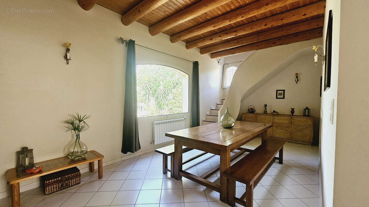 Maison à LA CADIERE-D'AZUR