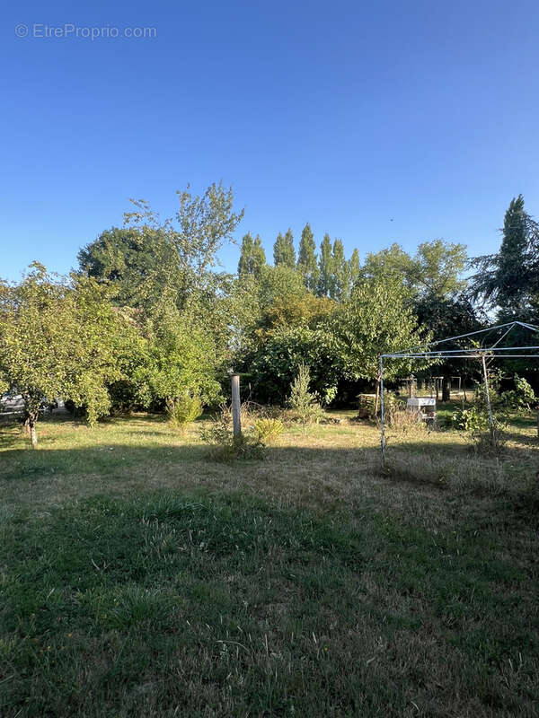 Maison à COULANGES-LES-NEVERS