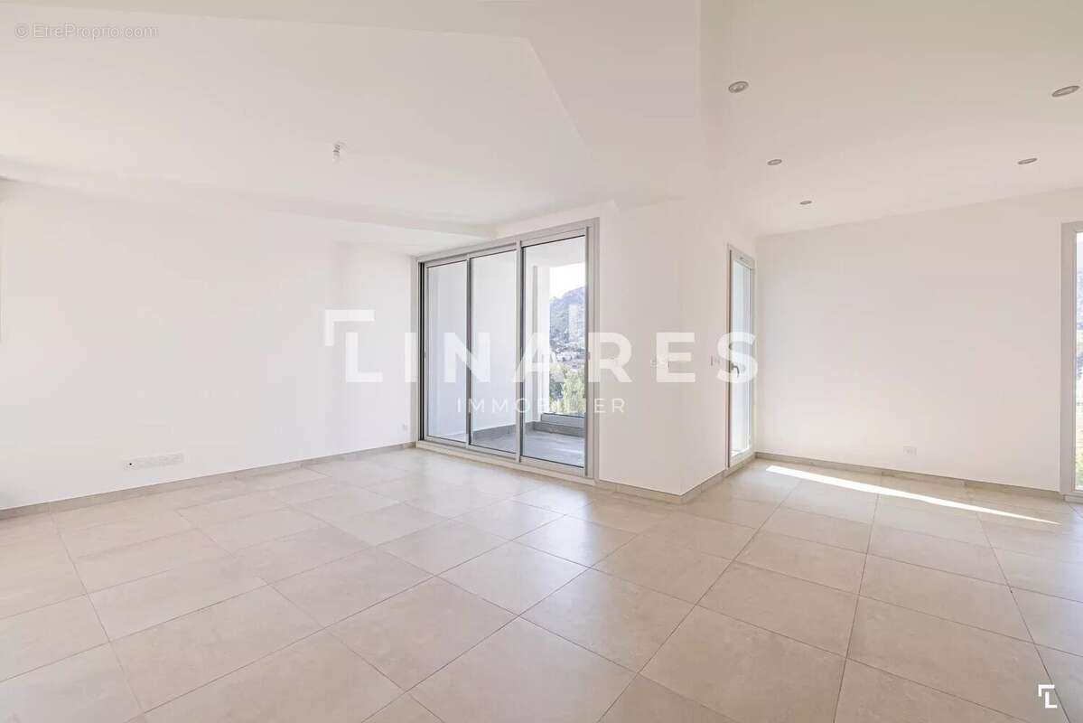 Appartement à MARSEILLE-11E