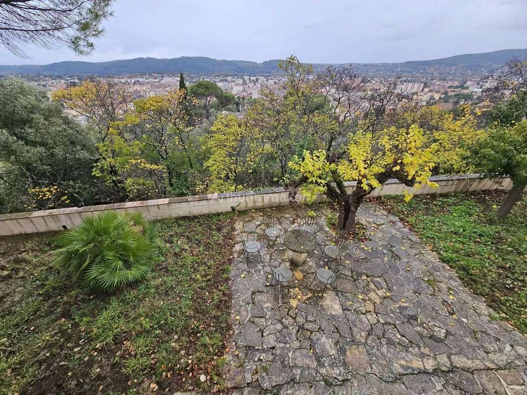 Maison à DRAGUIGNAN