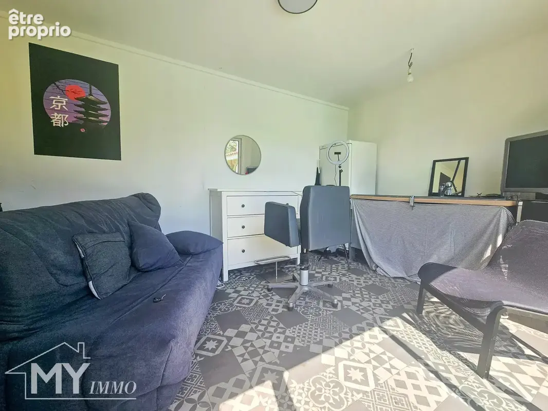 PINEUILH – Maison familiale avec piscine, spa et beaux espaces extérieurs - photo 15