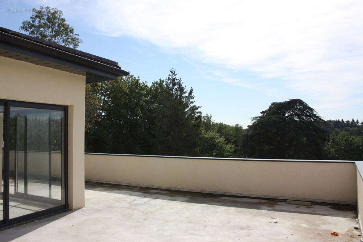 Appartement à SAINT-DIDIER-AU-MONT-D'OR