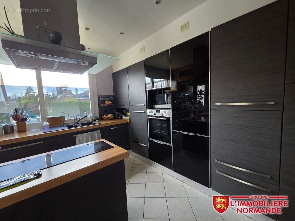 Maison à PONT-DE-L&#039;ARCHE