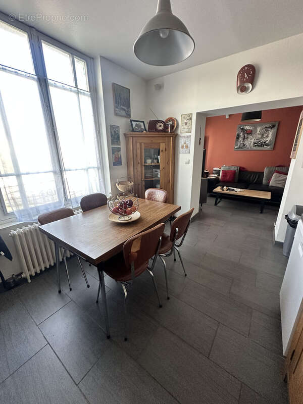 Maison à SAINTE-SAVINE