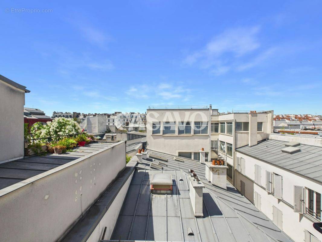 Appartement à PARIS-11E
