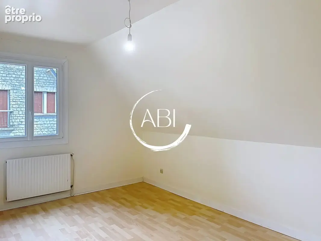 Maison 95 m² à Bagnoles-De-L'orne  - photo 8