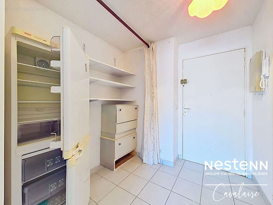 TOUT A PIED - Appartement Cavalaire-sur-Mer 2 pièce(s) 34 m² avec stationnement et cave - photo 7