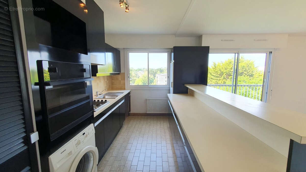 Appartement à SAINT-SEBASTIEN-SUR-LOIRE