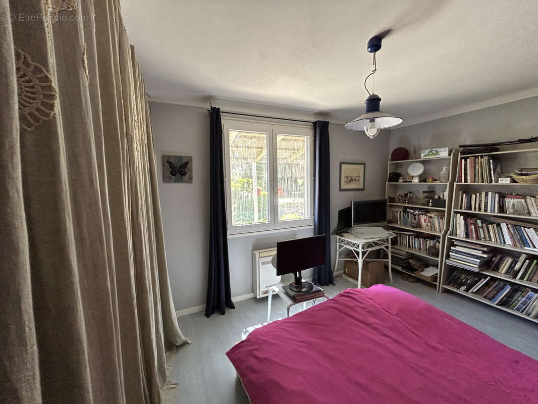 Maison à UZES