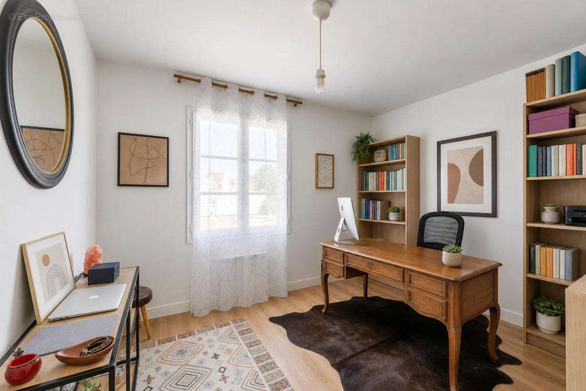 Maison de 7 pièces de 134 m² à Lagny-le-Sec - photo 7