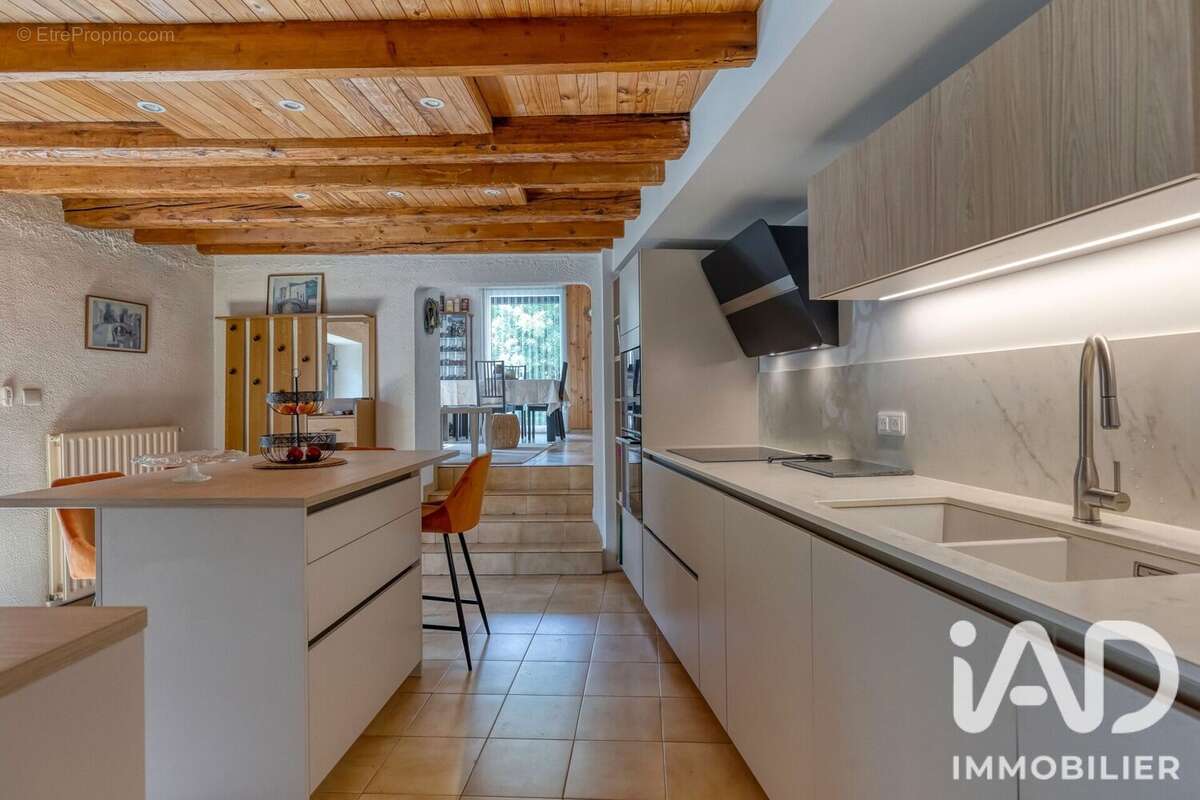 Maison 78 m² à Froges  - photo 8
