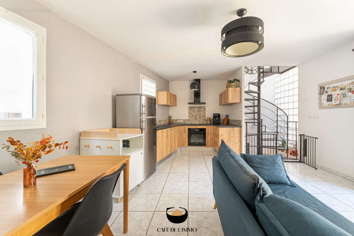 Maison à MARSEILLE-5E