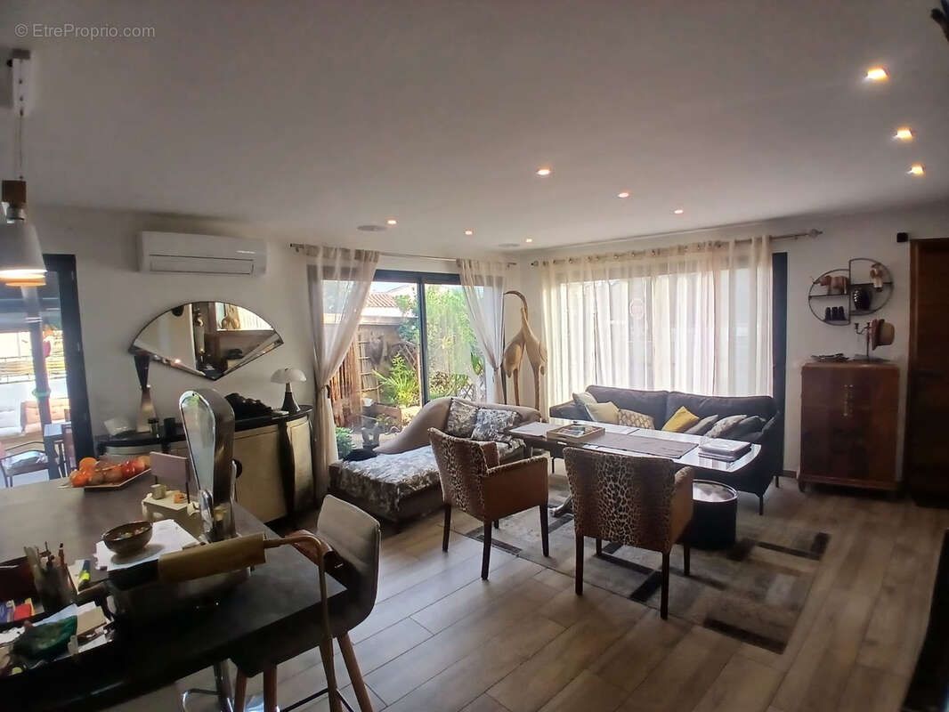 Maison à CANET-EN-ROUSSILLON