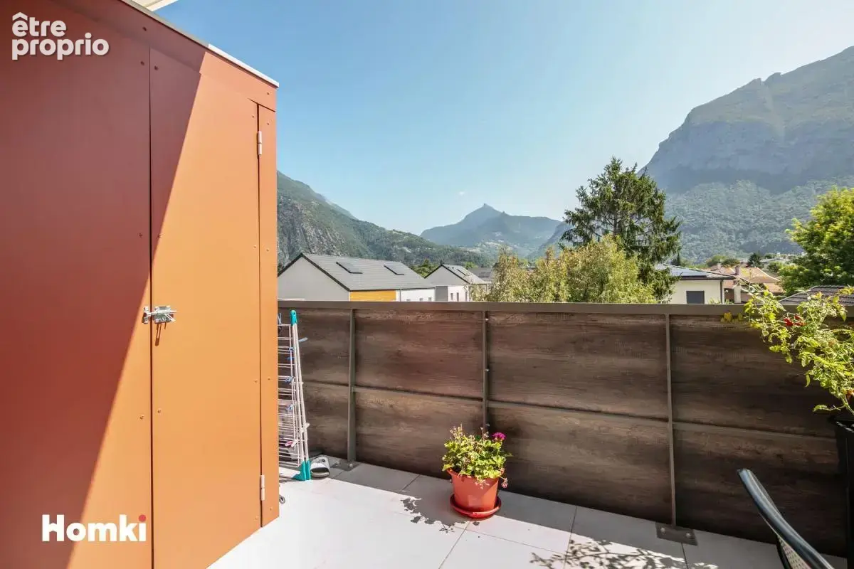 Appartement T2 de 46 m2 à Saint-Égrève 38120, Rue Lucie et Paulette Roche - photo 10