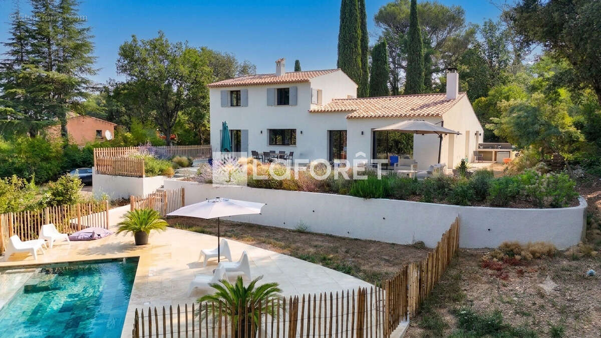Maison Roquefort Les Pins 7 pièce(s) 186 m2 - photo 8