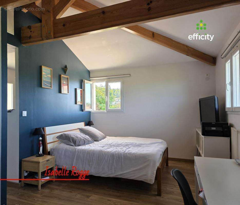 Maison 110 m² à Sames  - photo 10