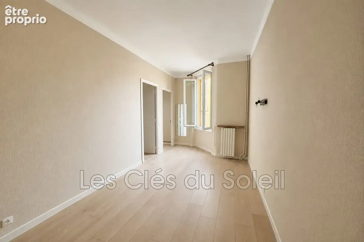 Appartement 155 m² à Toulon  - photo 6