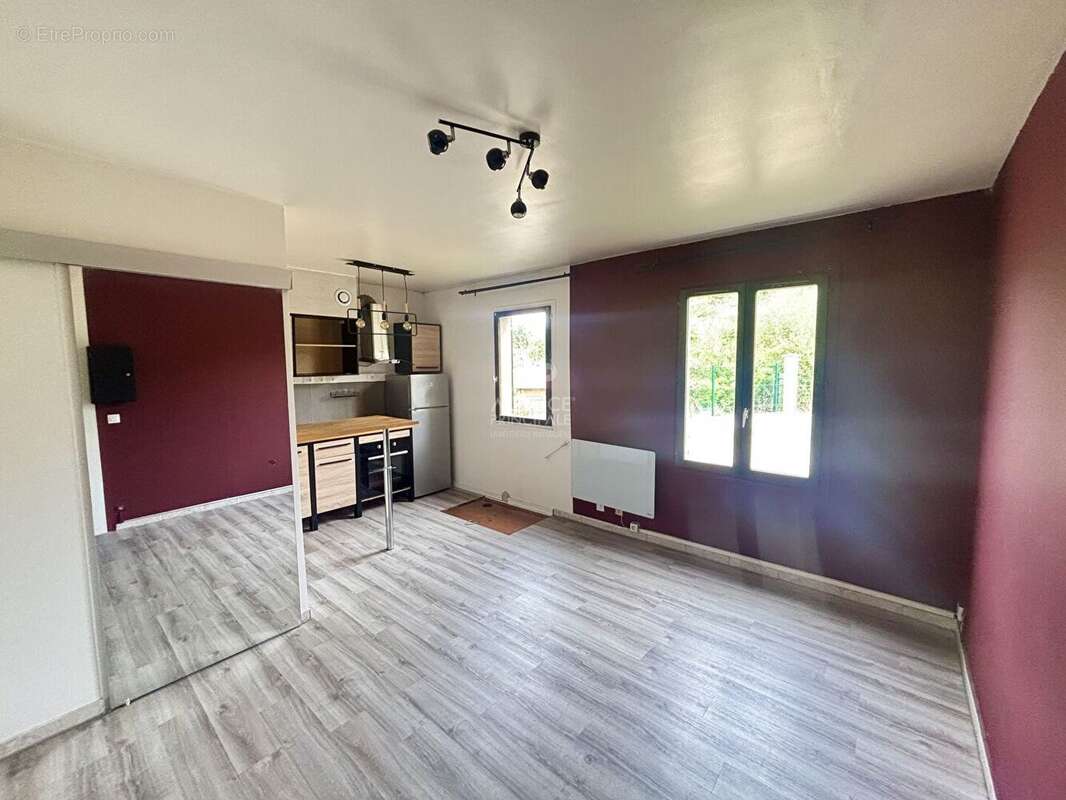 Appartement à SAINT-OUEN-L&#039;AUMONE