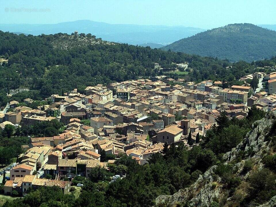 Maison à LA GARDE-FREINET