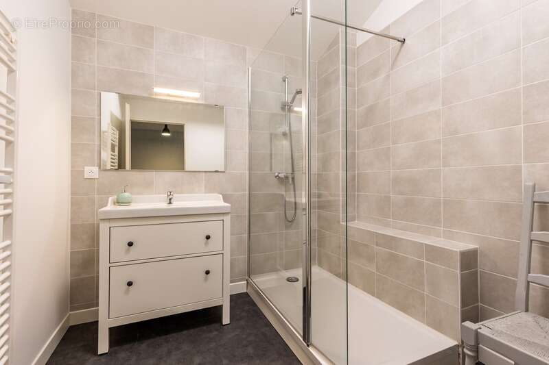 Commerce à GUJAN-MESTRAS