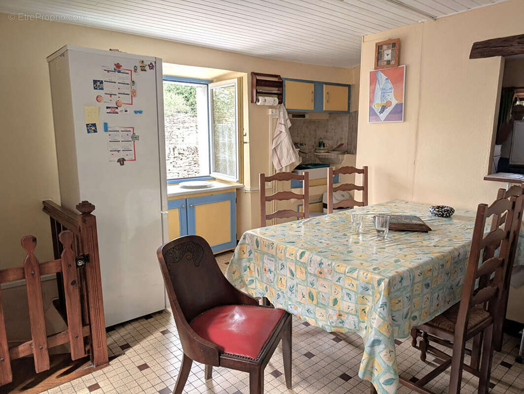 Maison à CAYLUS