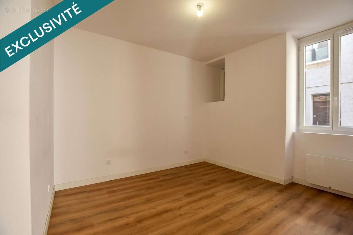 Photo 7 - Appartement à SURY-LE-COMTAL