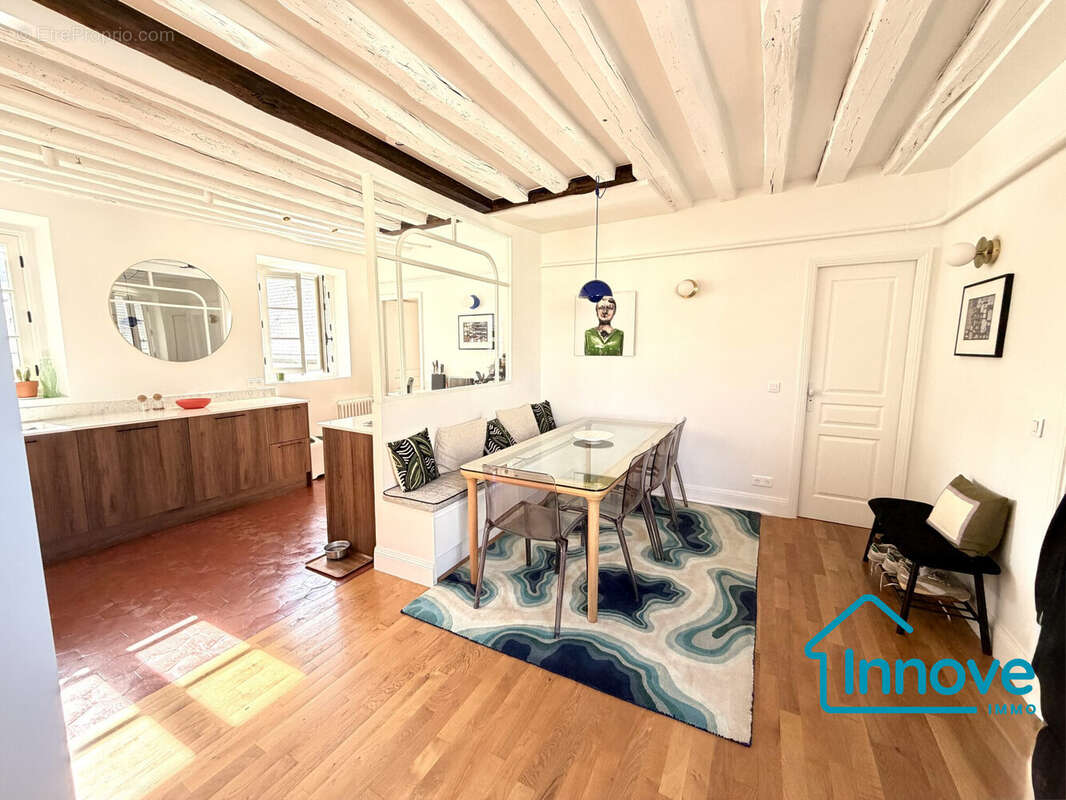 Appartement à VERSAILLES