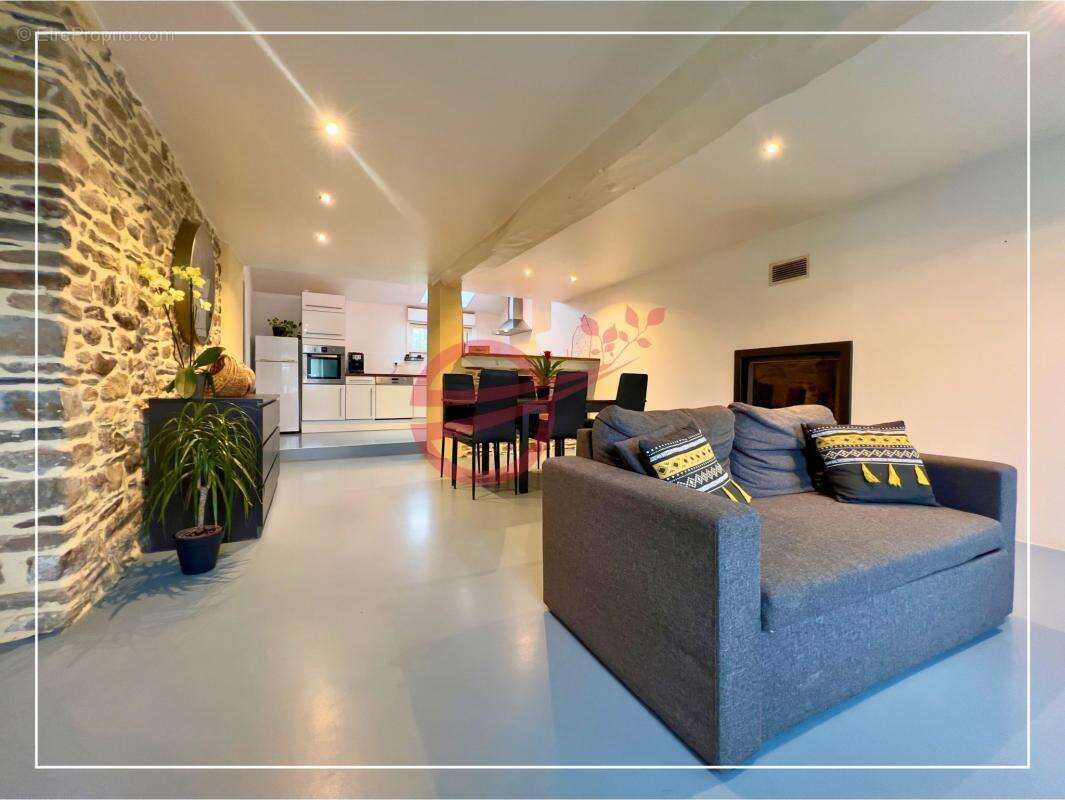 Maison à SAINT-VINCENT-DES-LANDES