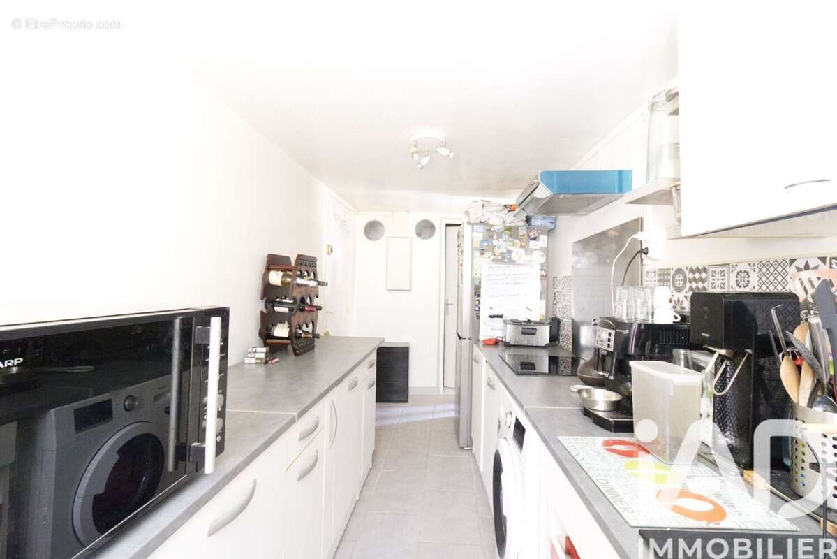 Photo 5 - Appartement à QUINCY-VOISINS