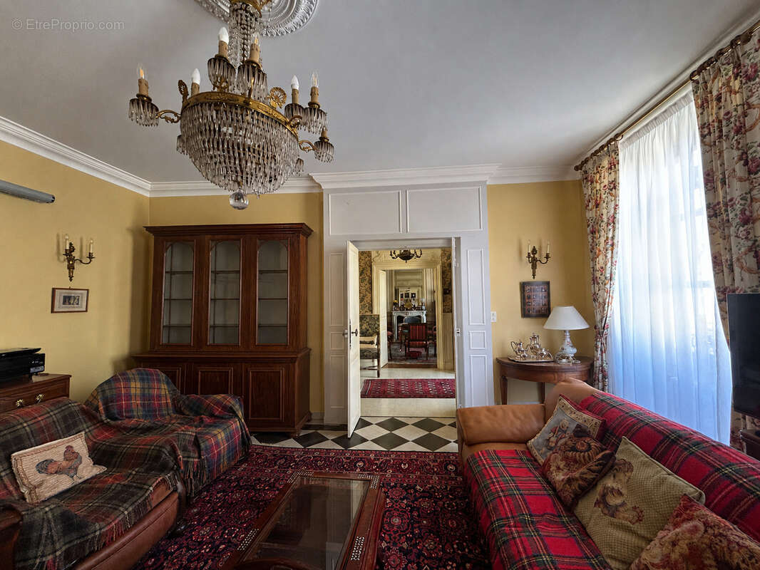 Maison à AUBIGNY-SUR-NERE
