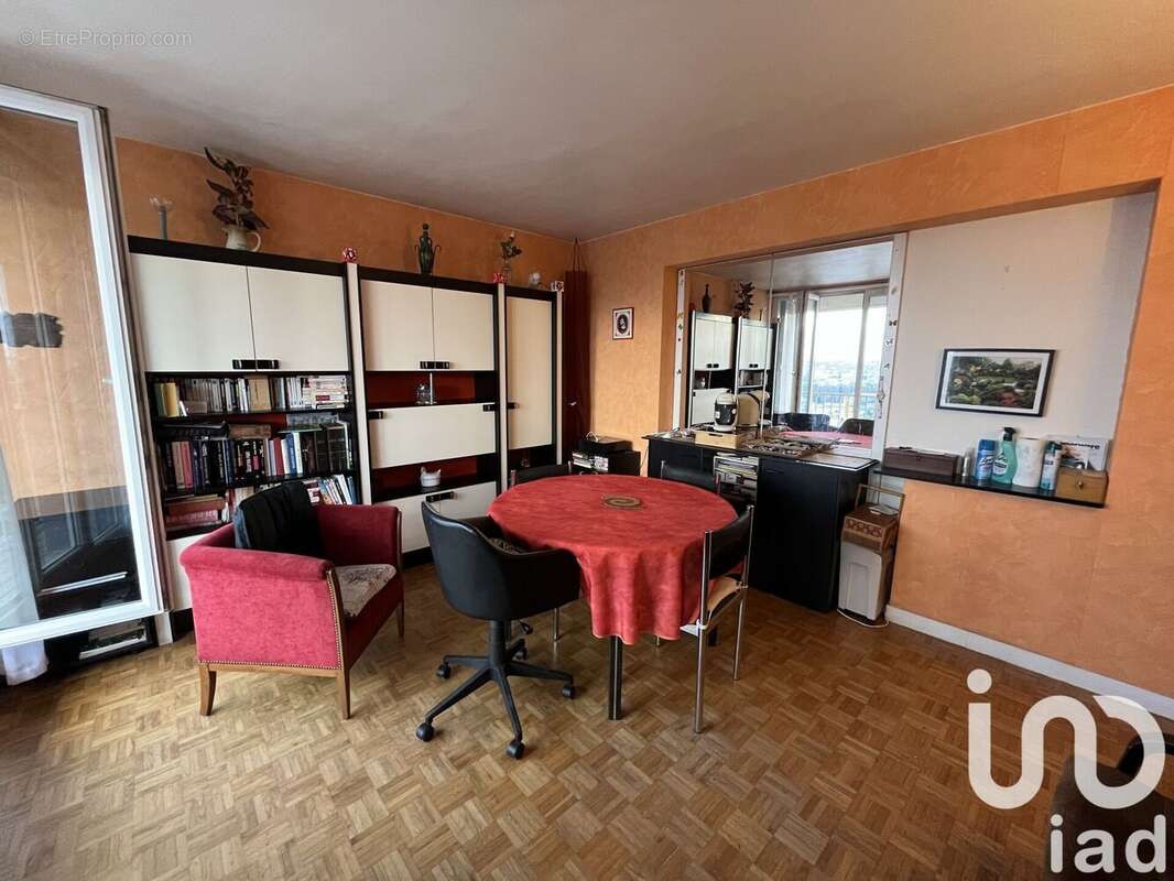 Photo 8 - Appartement à NEUILLY-SUR-MARNE
