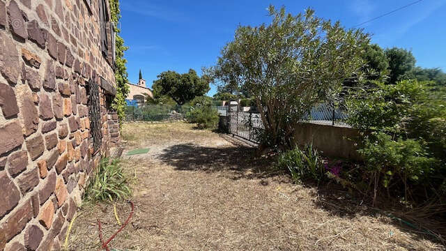 Maison à ROQUEBRUNE-SUR-ARGENS