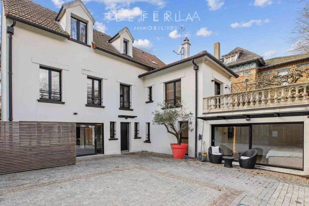 Maison à SAINT-MAUR-DES-FOSSES