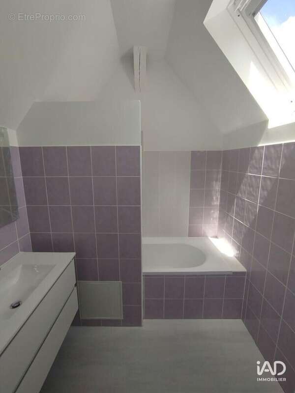 Appartement 49 m² à Nemours  - photo 8