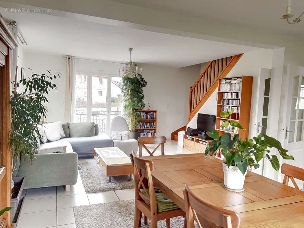 Maison à GOURNAY-SUR-MARNE