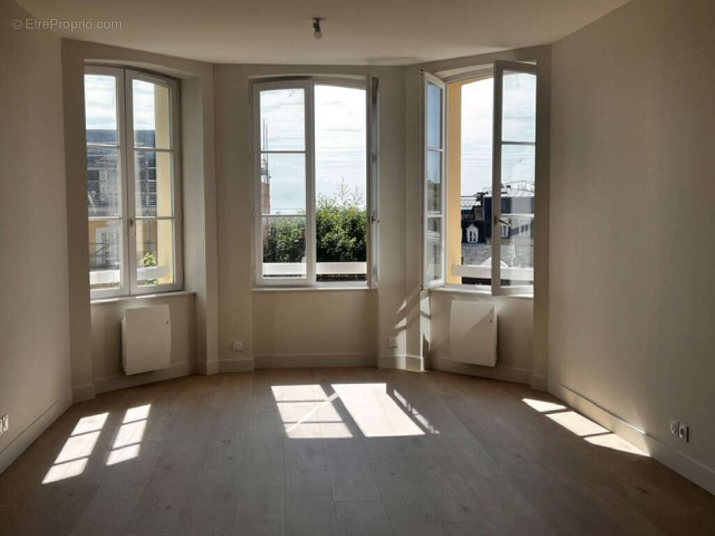 Appartement à TROUVILLE-SUR-MER
