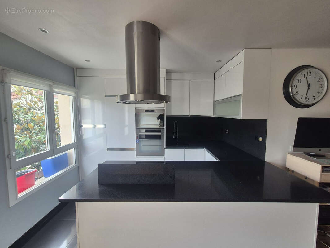 Appartement à BAGNEUX