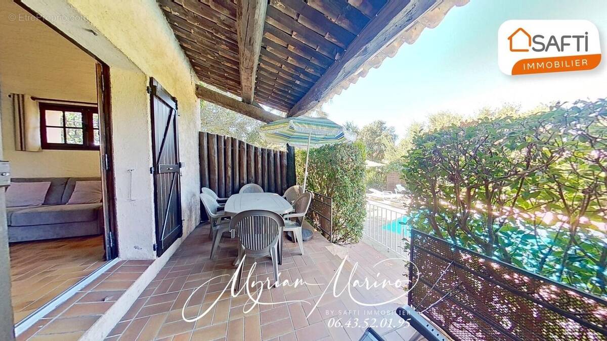 Photo 1 - Appartement à FREJUS