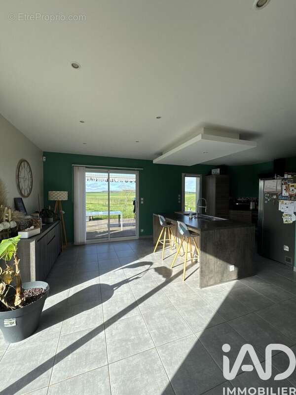 Photo 3 - Maison à ETRECHY