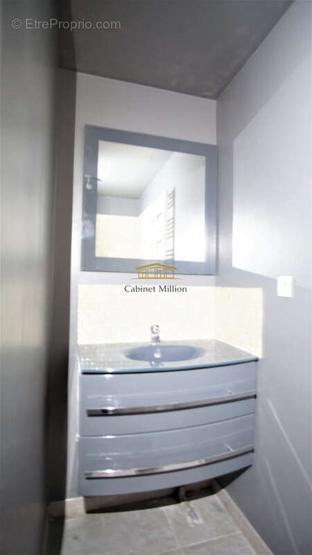 Appartement à VILLEVEYRAC