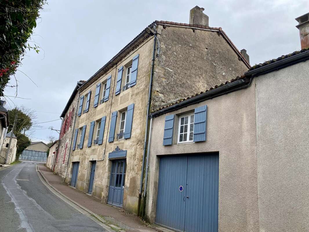 Maison à L'ISLE-JOURDAIN