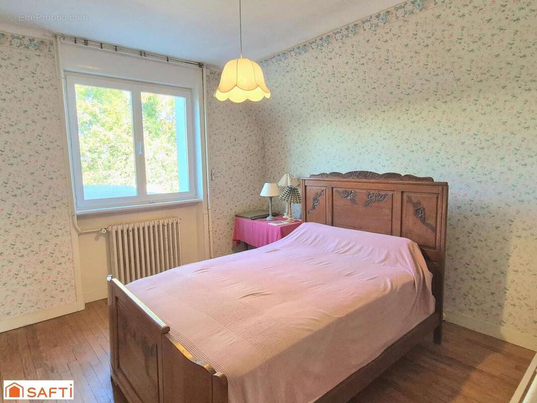 Maison 125 m² à Saint-Vougay  - photo 9