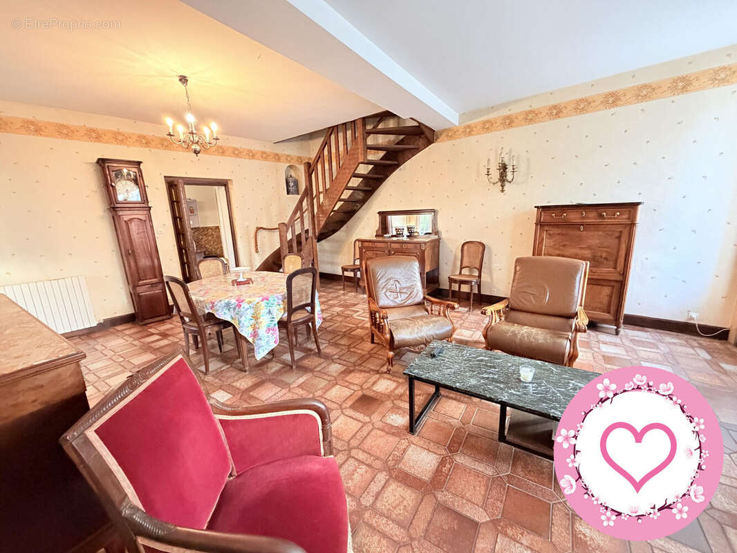 Maison à SULLY-SUR-LOIRE