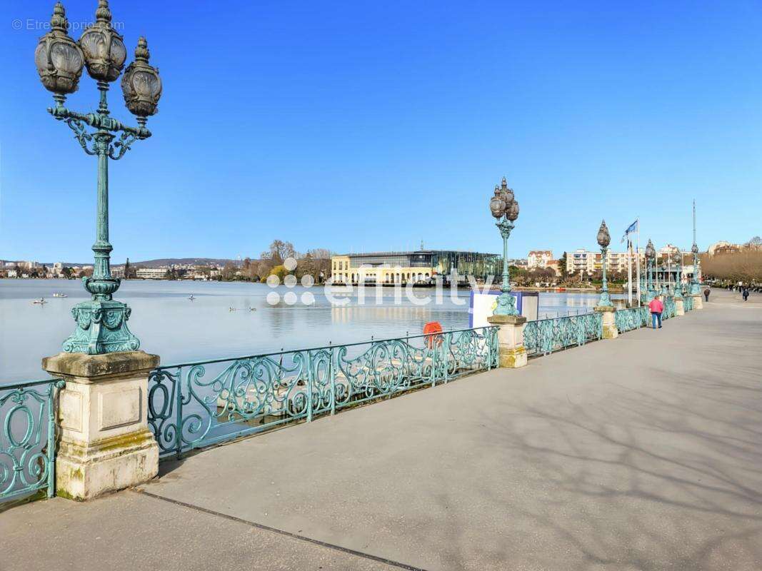 Appartement à ENGHIEN-LES-BAINS