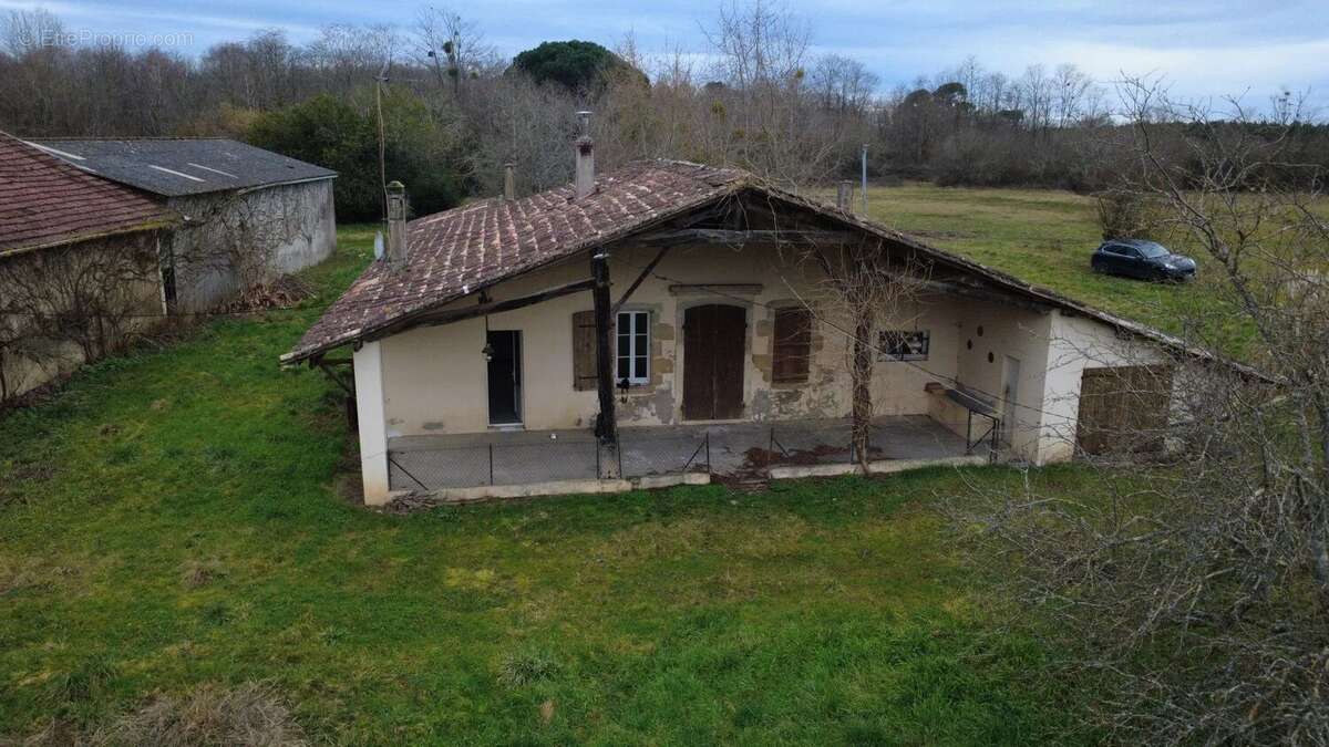 Maison à BAZAS