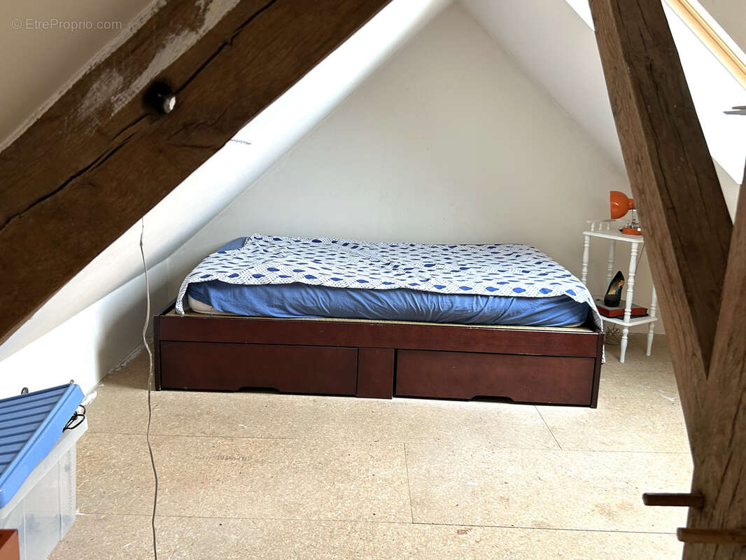 Maison à SAINT-BENIN-DES-BOIS