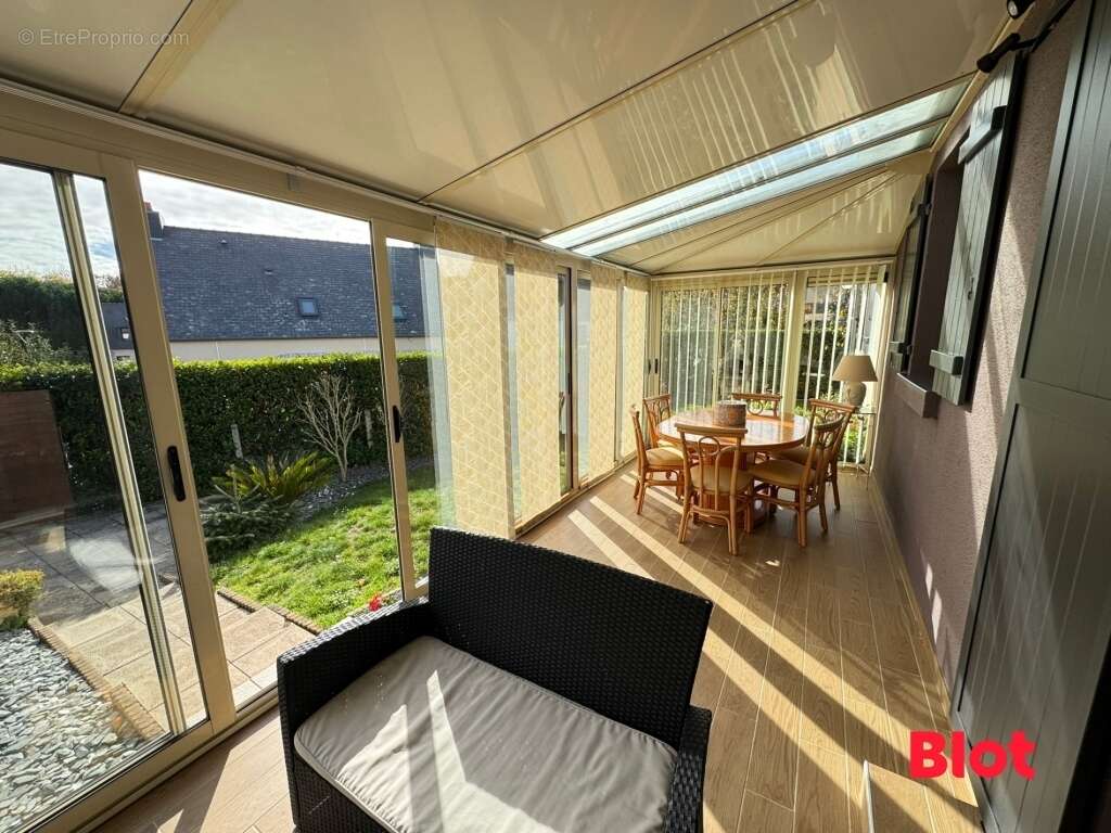 Maison à VERN-SUR-SEICHE