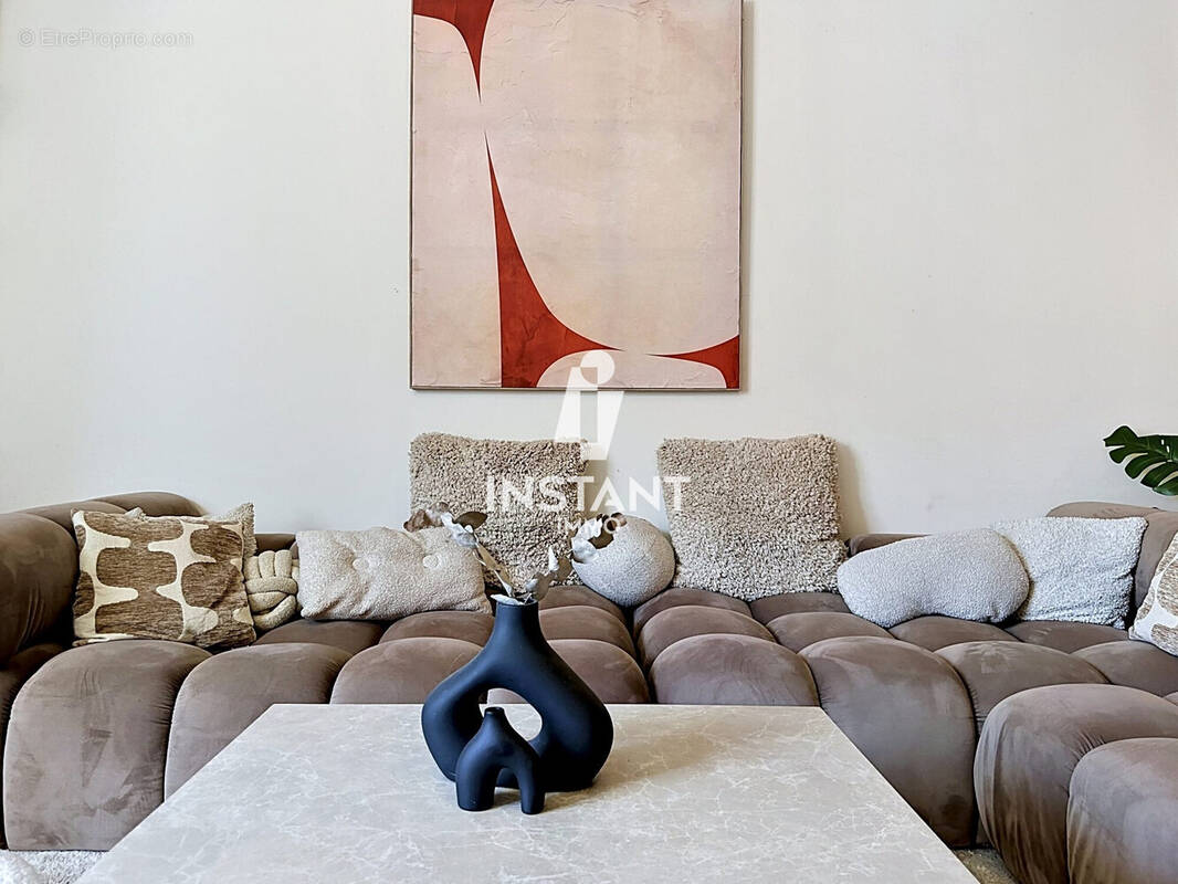 Appartement à TORCY