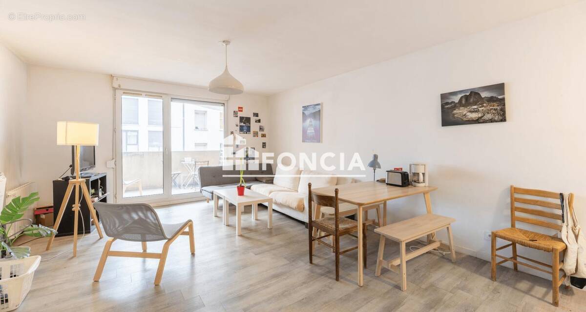 Appartement à LYON-7E