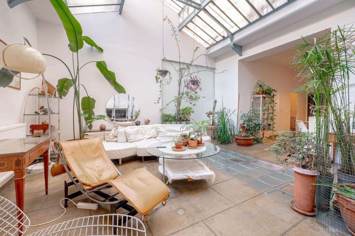 Appartement à PARIS-9E